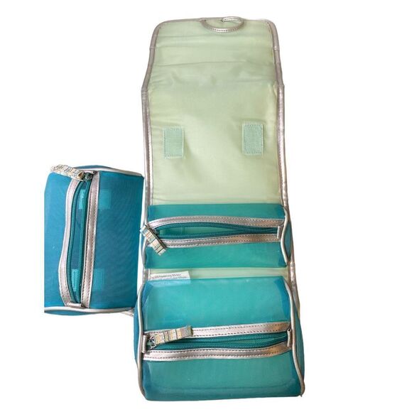 Avon Striped Hanging Travel Accessory With 3 Removable zippered pouches - Picture 6 of 9